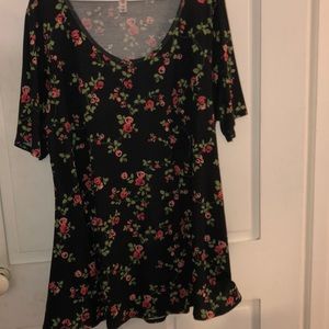 Lularoe 2XL Perfect Tee